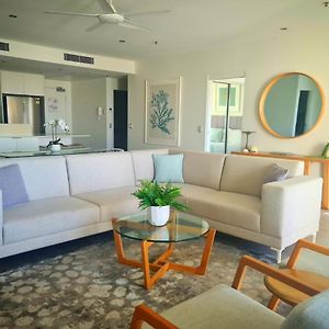 Club Three-Bedroom Apartment